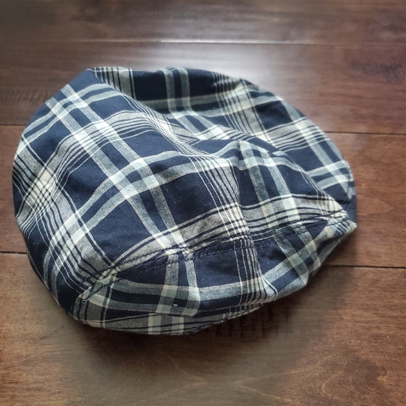 Gymboree newspaper boys hat size 3-4  in blue and white - Picture 1 of 5